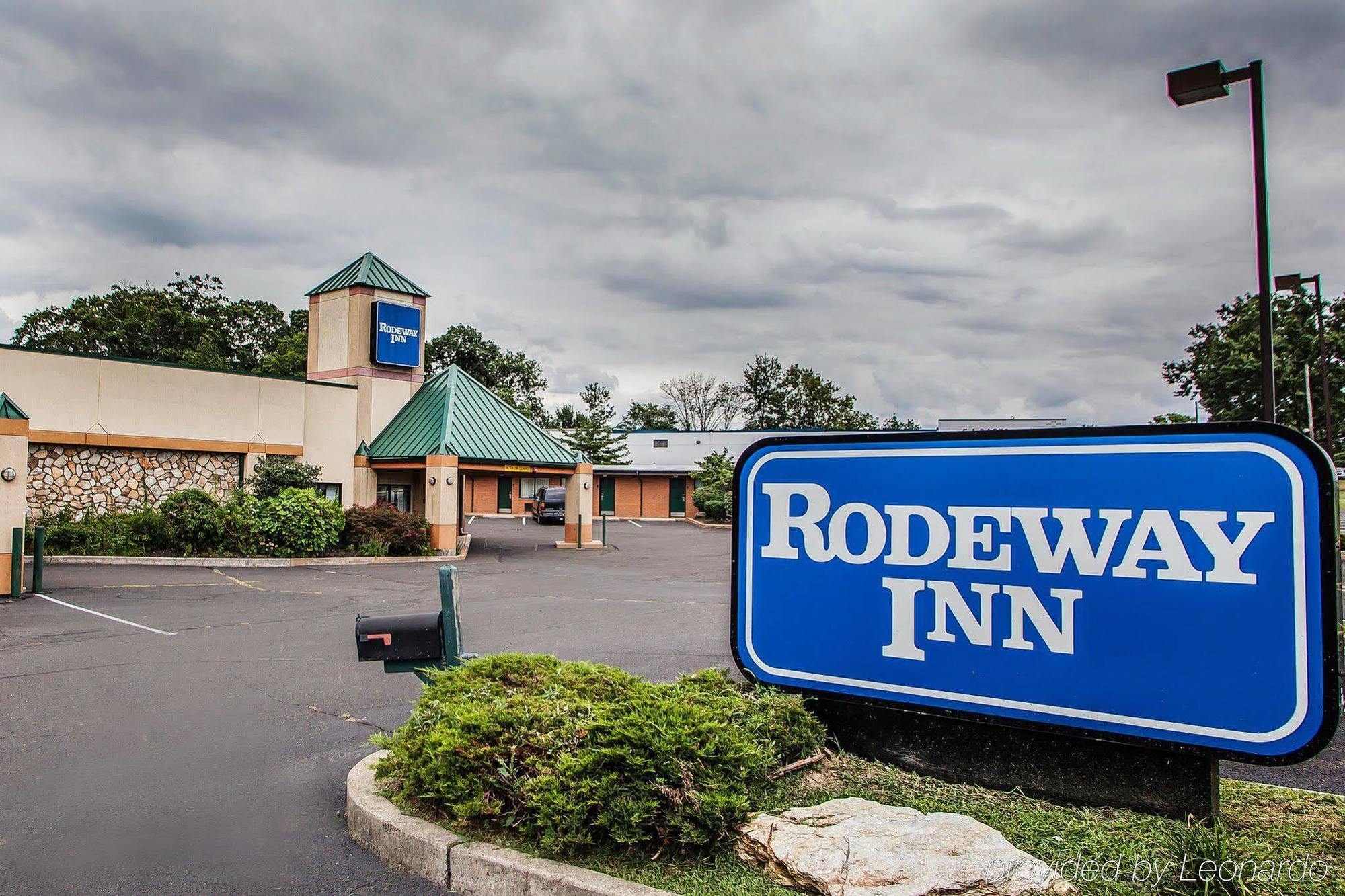 Rodeway Inn Centro de Conferencias Montgomeryville Exterior foto